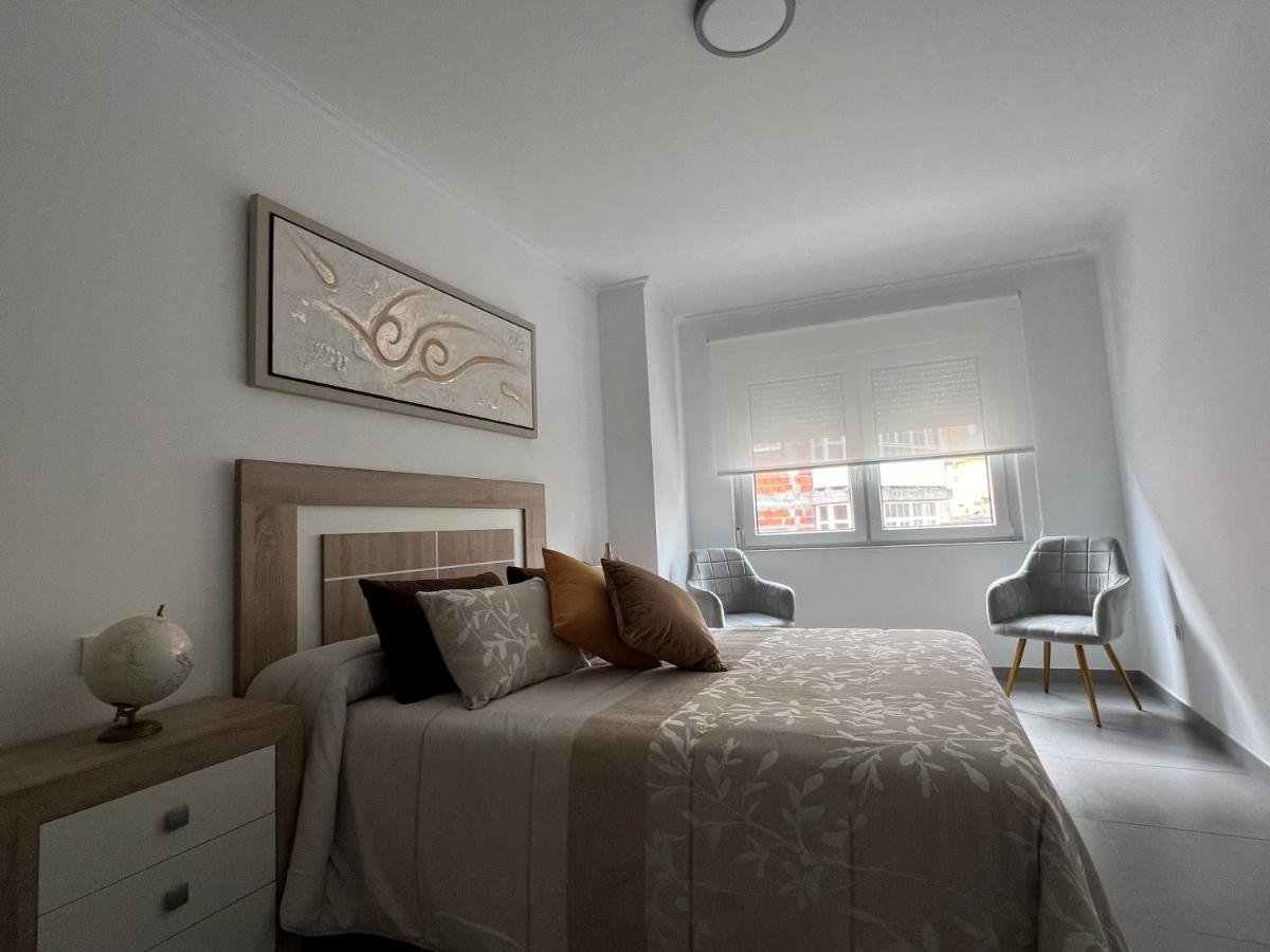 Apartamentos Maria De Lucia-Piso 2º Arou 외부 사진