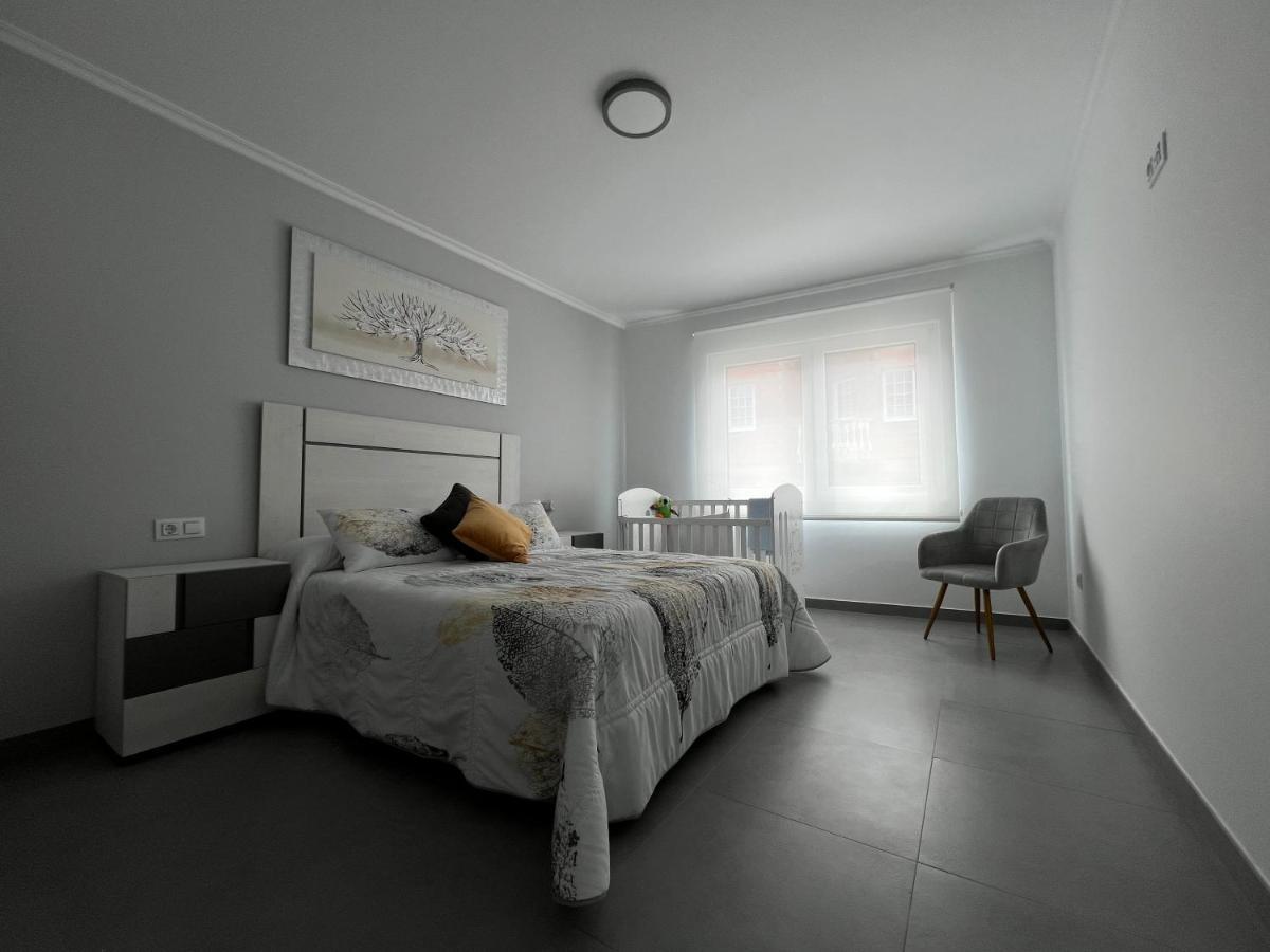 Apartamentos Maria De Lucia-Piso 2º Arou 외부 사진