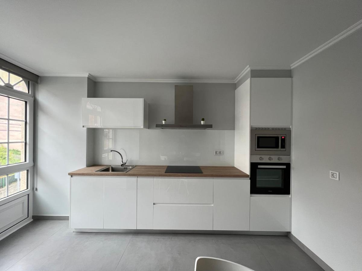 Apartamentos Maria De Lucia-Piso 2º Arou 외부 사진