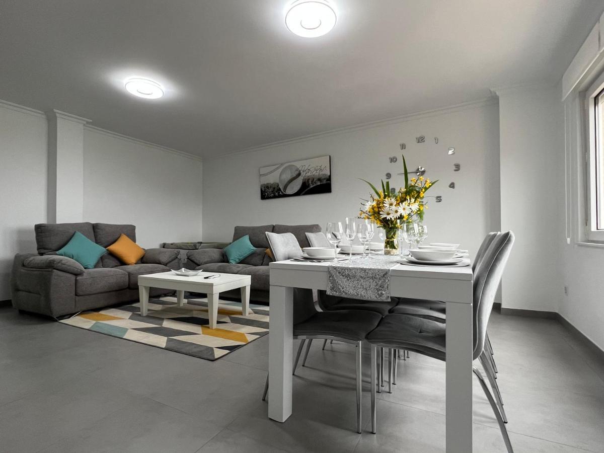 Apartamentos Maria De Lucia-Piso 2º Arou 외부 사진